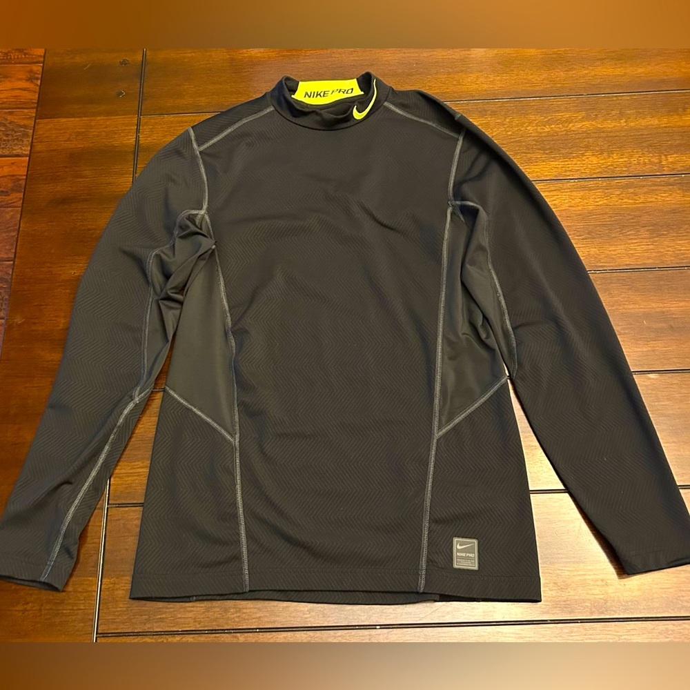 Nike Pro Dri-Fit Swoosh Logo Mesh Long Sleeve Shirt Slim Fit Men’s Size M